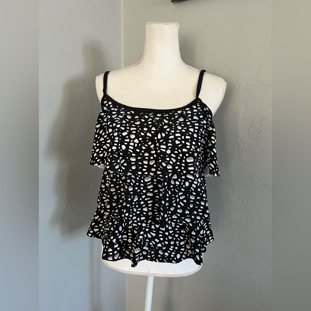 Azul  Tankini Top Adjustable And Padded. Size 10